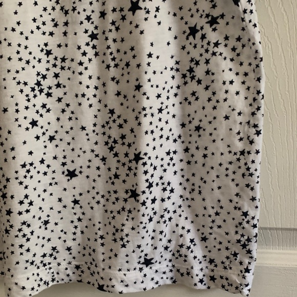LOFT White and Black Star Pattern Blouse - Picture 5 of 9